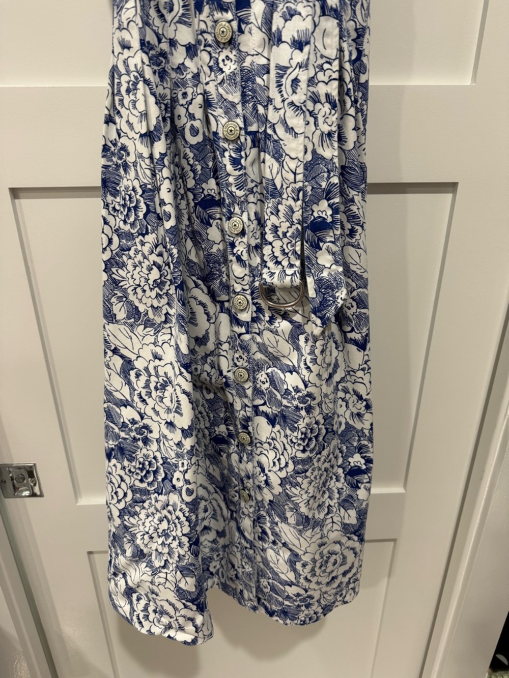 Cing à Sept Floral Print A-Line Dress.  Size 4 - Picture 6 of 12